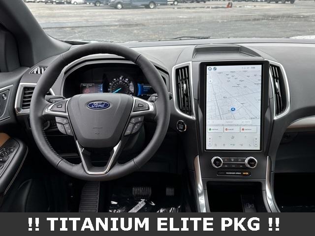 2024 Ford Edge Vehicle Photo in Highland, IN 46322