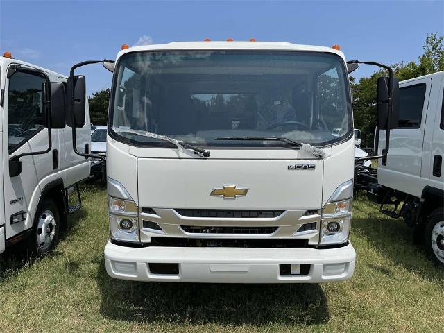 2025 Chevrolet 3500 HG LCF Gas Vehicle Photo in ALCOA, TN 37701-3235