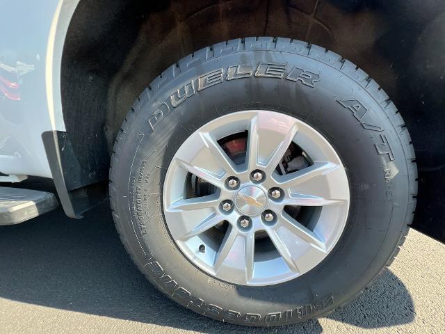 2024 Chevrolet Silverado 1500 Vehicle Photo in MASSENA, NY 13662-2255