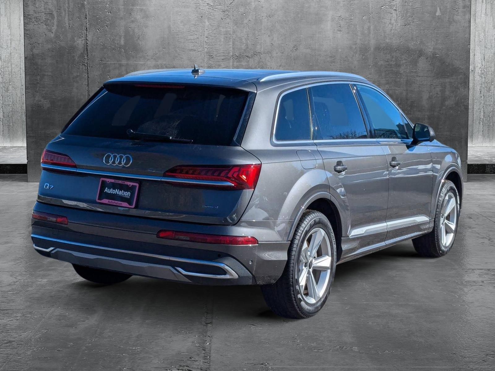 2024 Audi Q7 Vehicle Photo in LONE TREE, CO 80124-2750