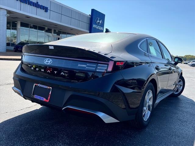 2025 Hyundai SONATA Vehicle Photo in O'Fallon, IL 62269