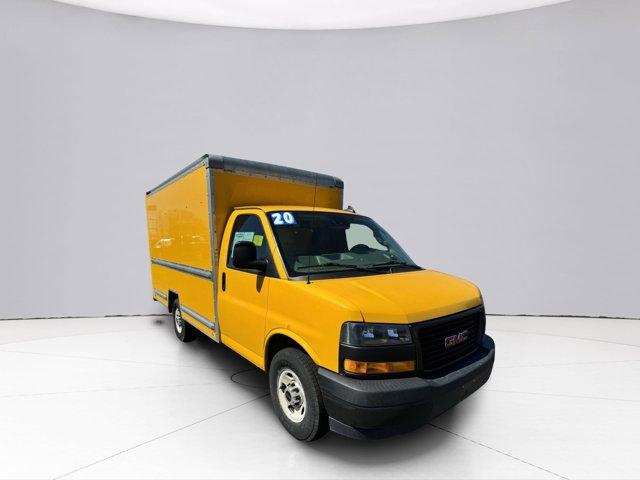 2020 GMC Savana Cutaway 3500 Vehicle Photo in LEOMINSTER, MA 01453-2952