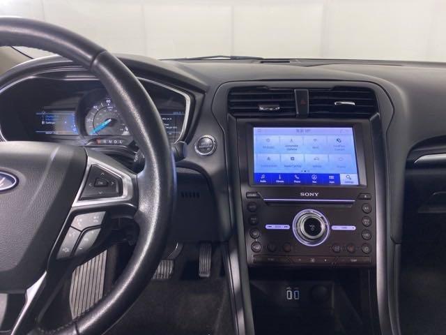 2020 Ford Fusion Hybrid Vehicle Photo in MEDINA, OH 44256-9001