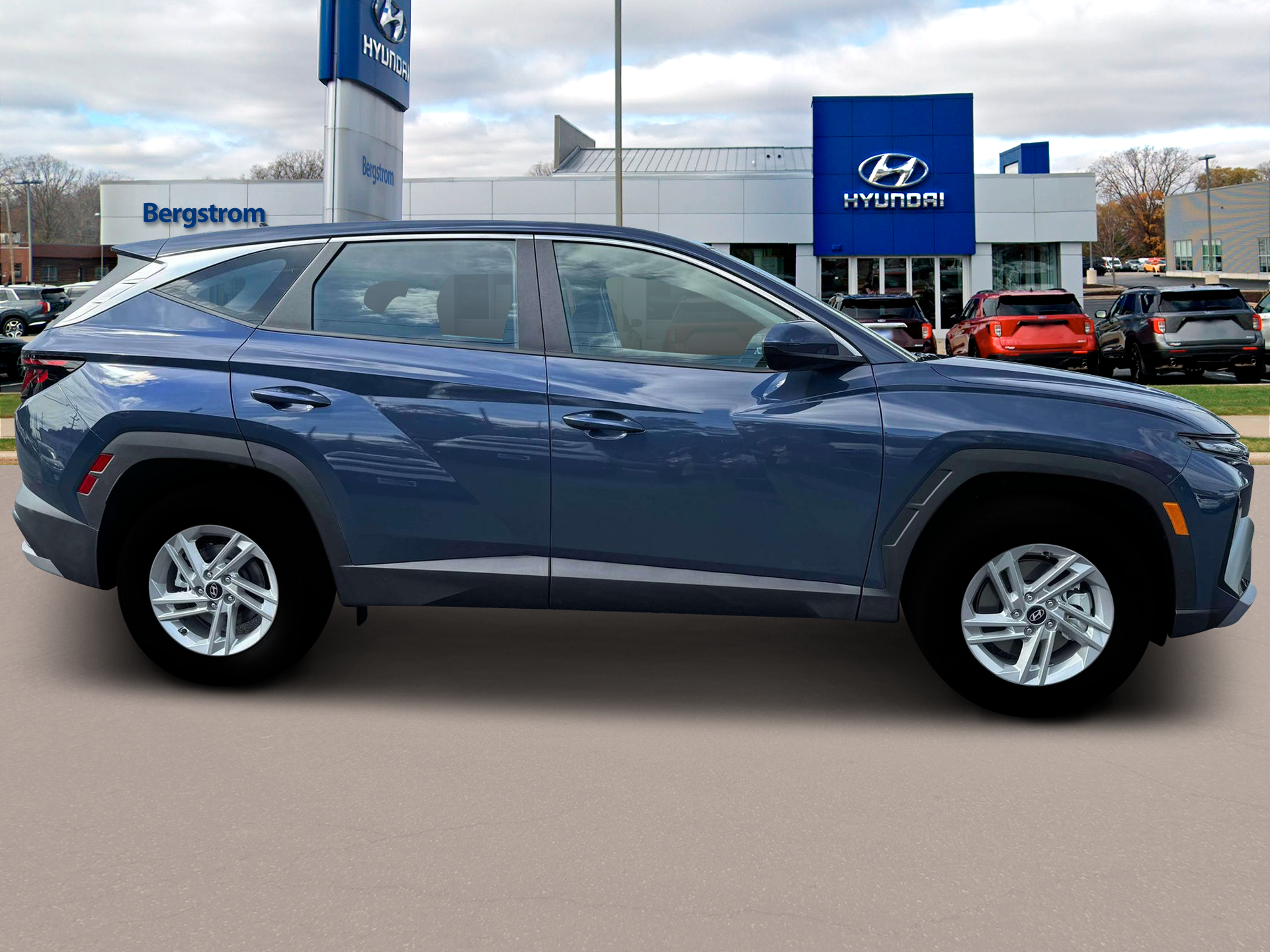 2025 Hyundai TUCSON Vehicle Photo in Green Bay, WI 54304