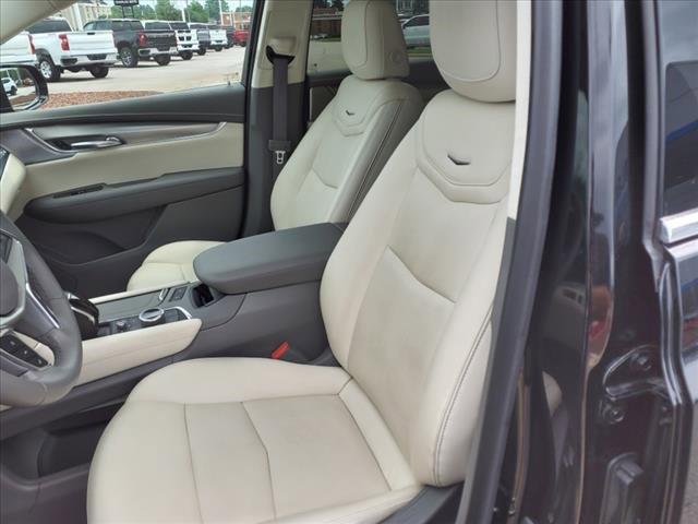 2021 Cadillac XT5 Vehicle Photo in HENDERSON, NC 27536-2966