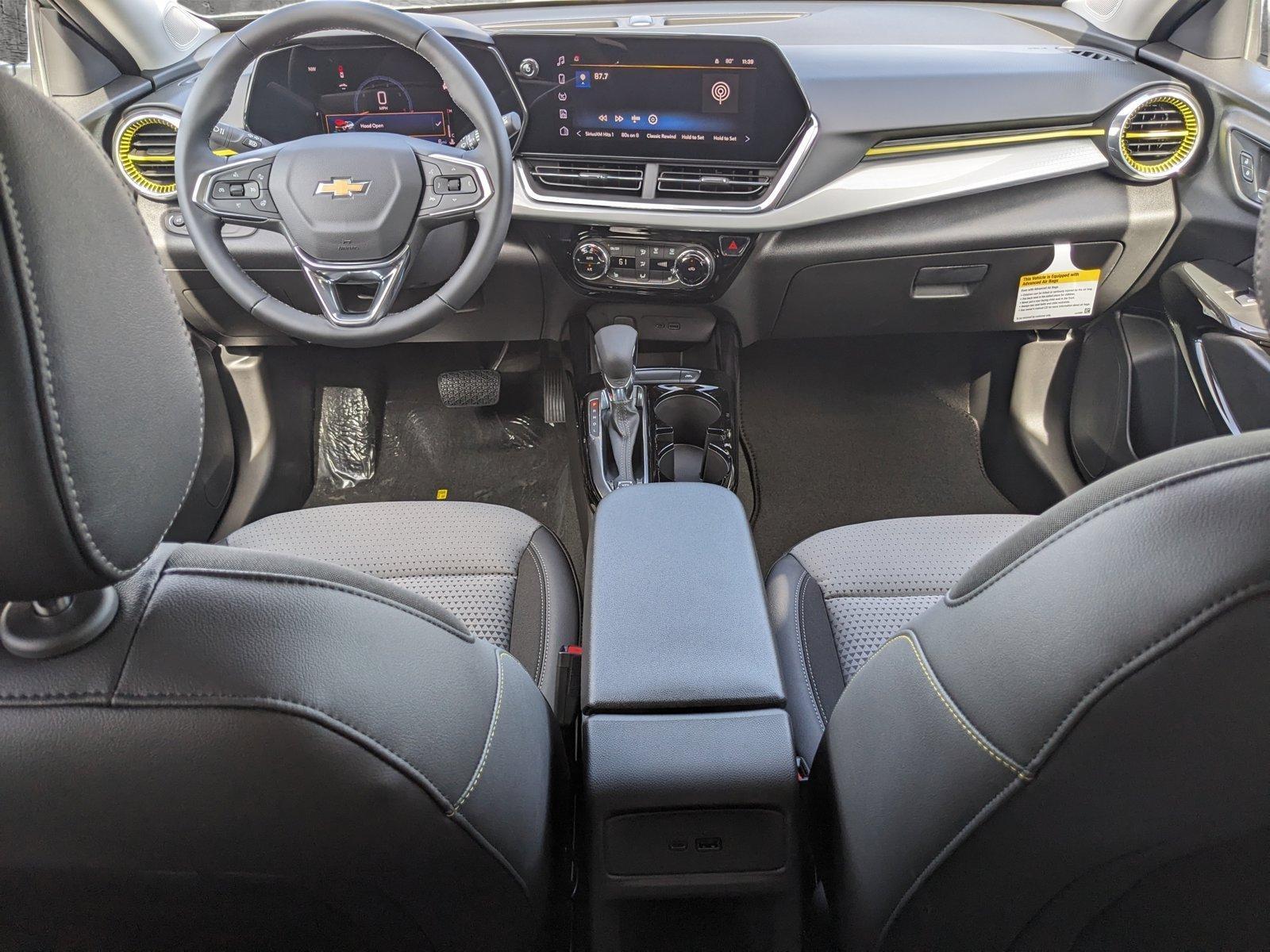 2025 Chevrolet Trax Vehicle Photo in HOUSTON, TX 77034-5009