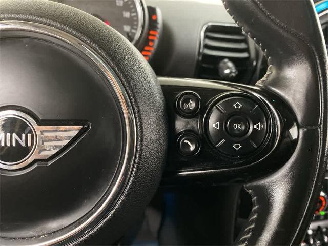 2017 MINI Clubman Vehicle Photo in PORTLAND, OR 97225-3518