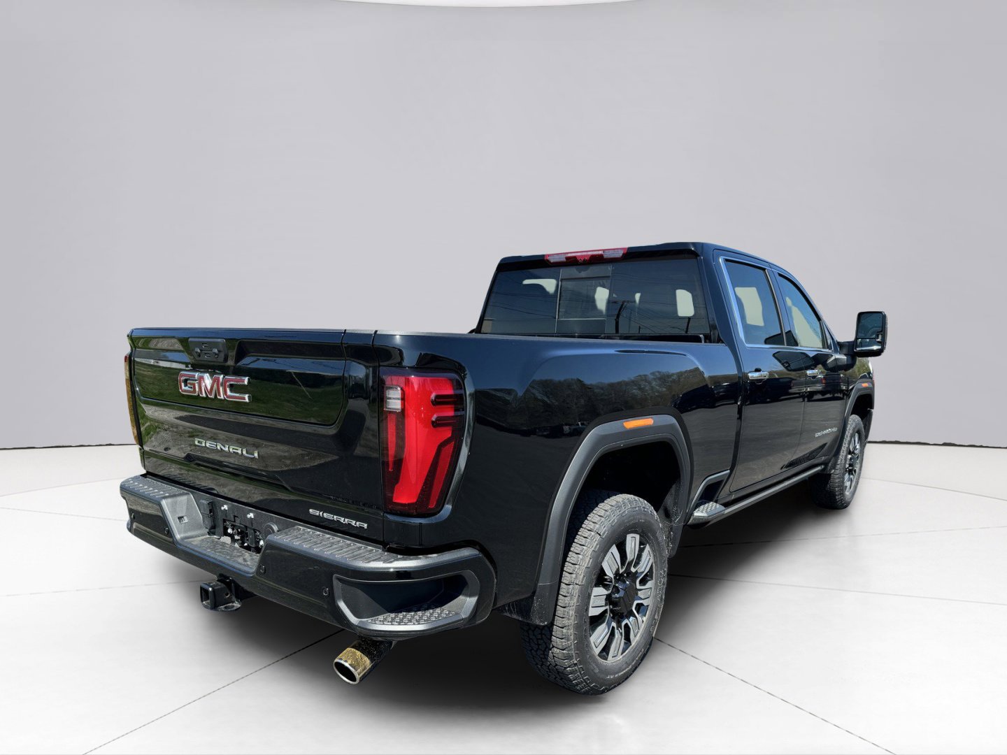 2024 GMC Sierra 2500 HD Vehicle Photo in LEOMINSTER, MA 01453-2952