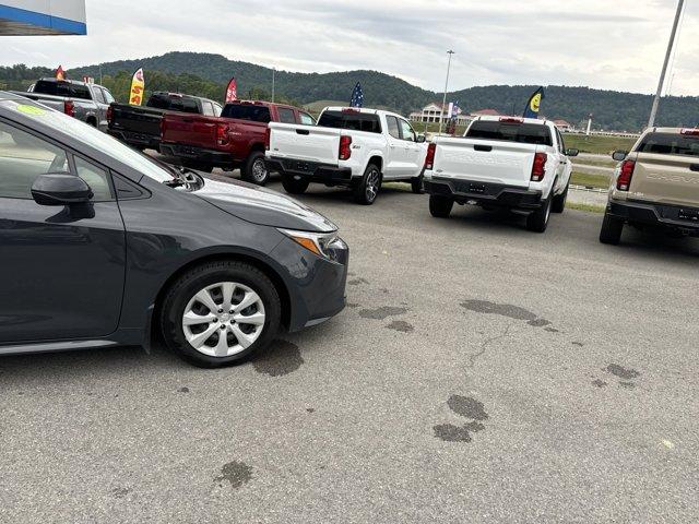 Used 2023 Toyota Corolla LE with VIN JTDBCMFE4P3000988 for sale in Sutton, WV