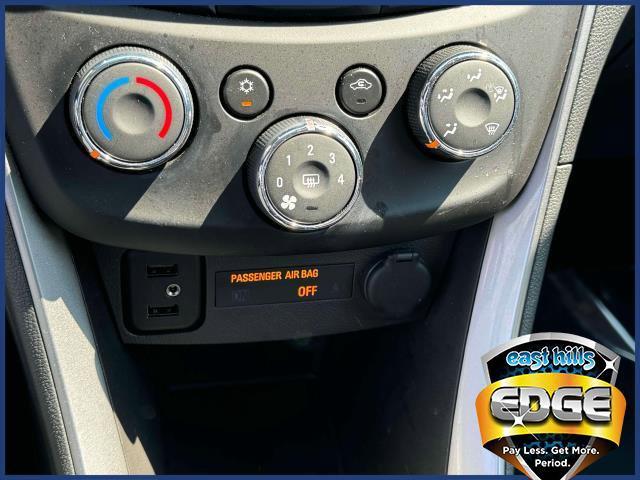 2021 Chevrolet Trax Vehicle Photo in FREEPORT, NY 11520-3923