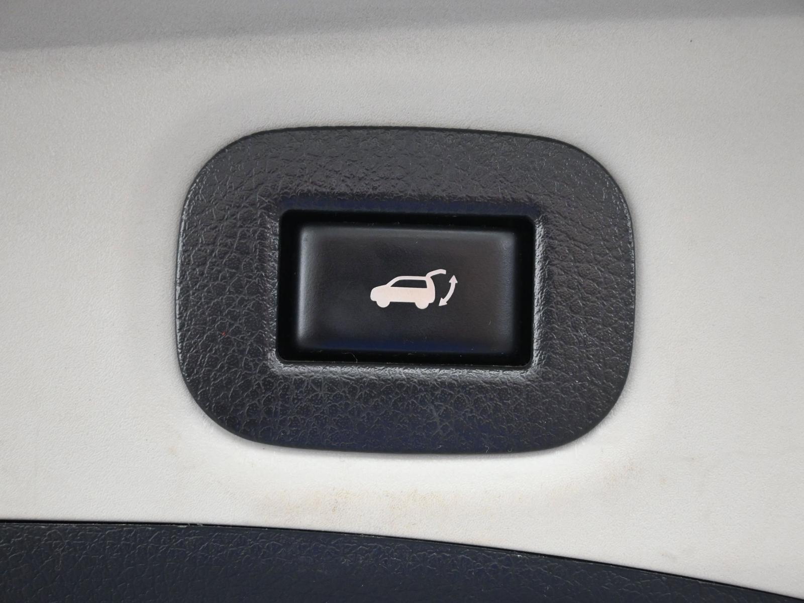 2020 Nissan Rogue Vehicle Photo in Marion, IA 52302