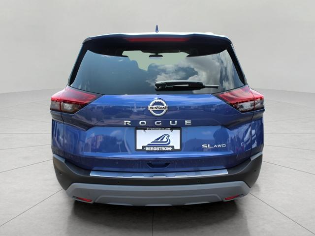 2021 Nissan Rogue Vehicle Photo in Oshkosh, WI 54904