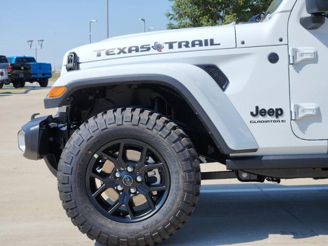 2024 Jeep Gladiator Vehicle Photo in Terrell, TX 75160