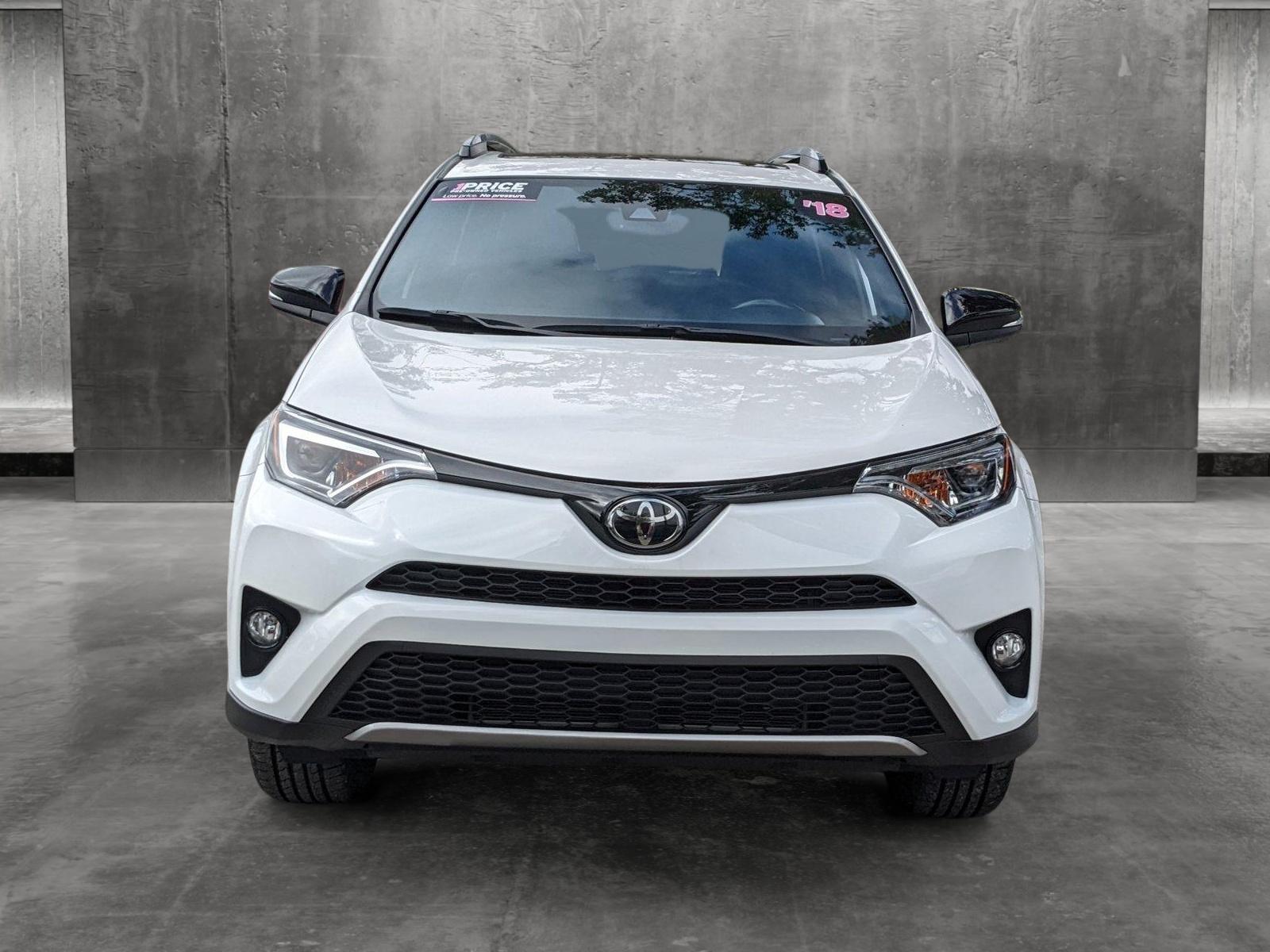 2018 Toyota RAV4 Vehicle Photo in Jacksonville, FL 32256