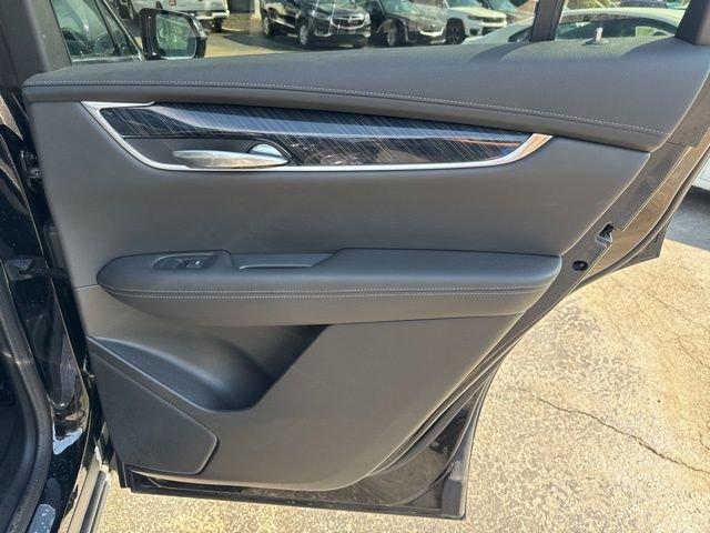 2022 Cadillac XT6 Vehicle Photo in MEDINA, OH 44256-9631