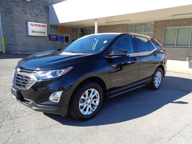 Used 2020 Chevrolet Equinox LT with VIN 2GNAXUEV0L6194026 for sale in Johnstown, NY