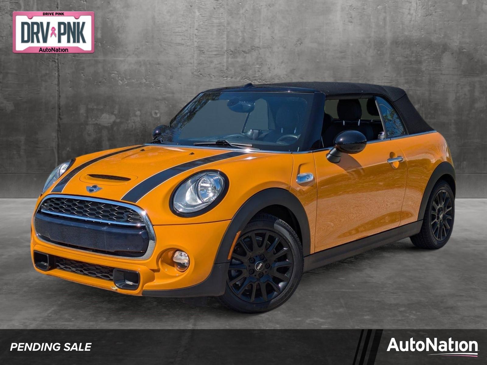 2017 MINI Cooper S Convertible Vehicle Photo in Sarasota, FL 34231