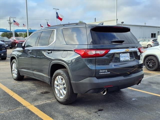 Used 2021 Chevrolet Traverse 1LT with VIN 1GNERGKW6MJ156959 for sale in Pearland, TX