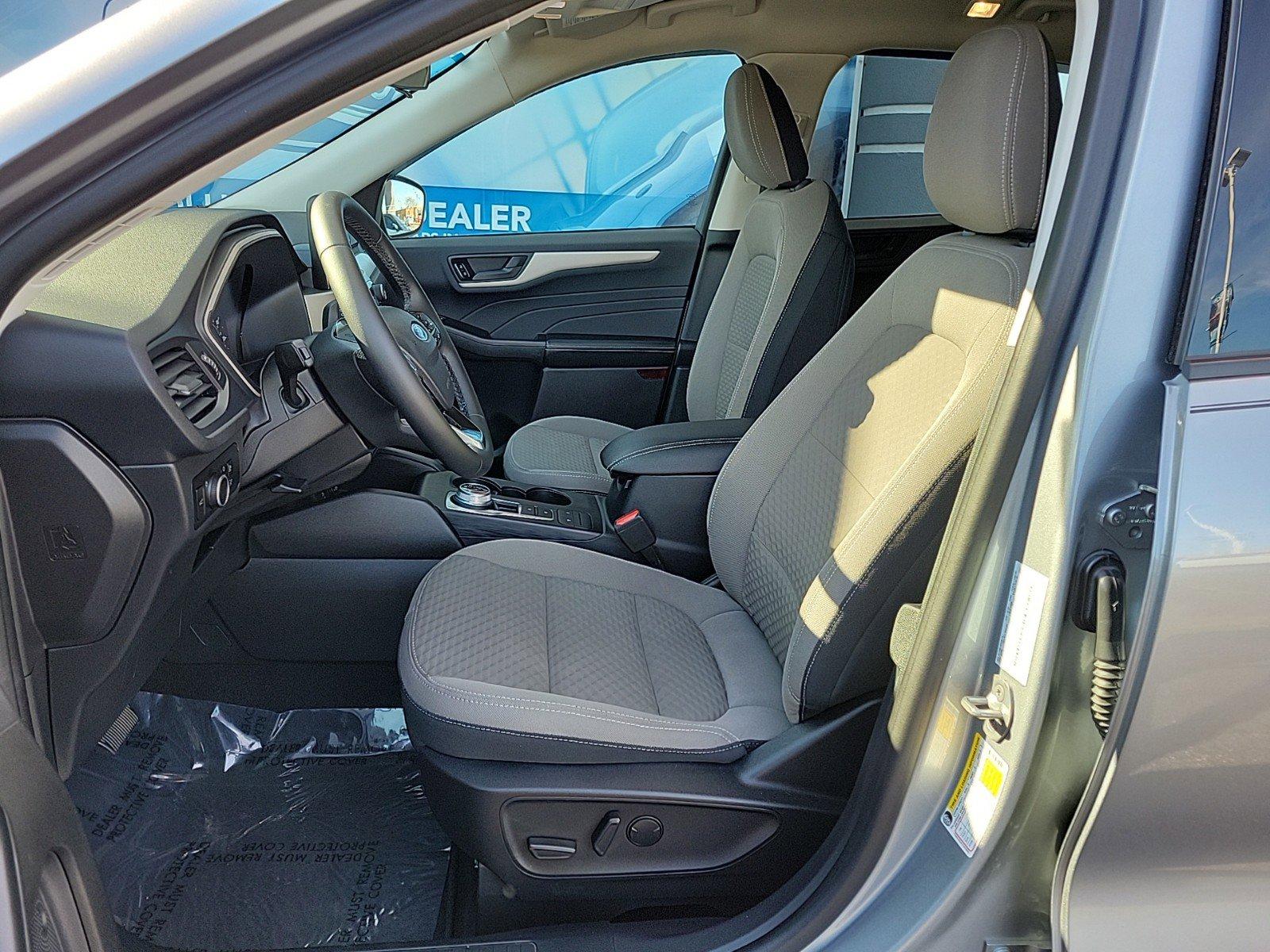 2022 Ford Escape Vehicle Photo in Saint Charles, IL 60174