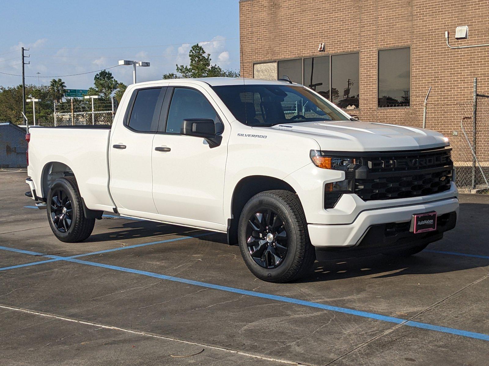 2025 Chevrolet Silverado 1500 Vehicle Photo in HOUSTON, TX 77034-5009