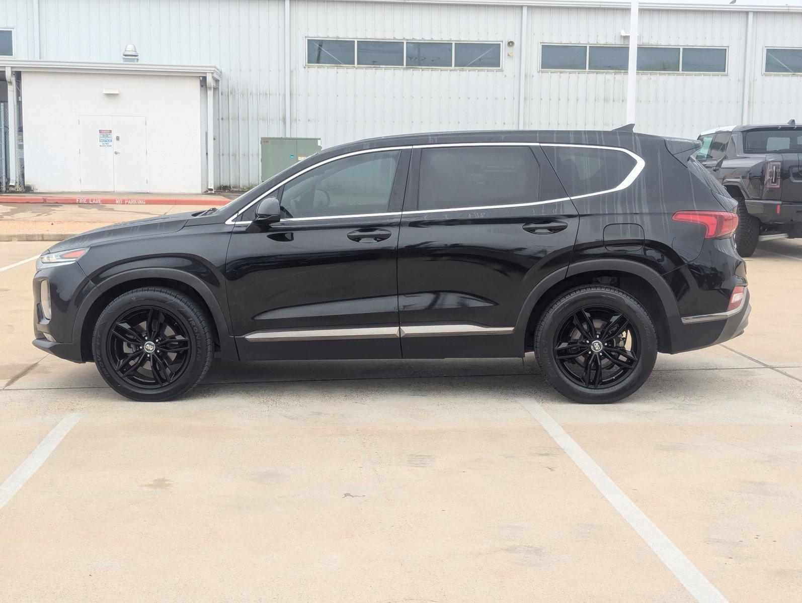 2019 Hyundai Santa Fe Vehicle Photo in CORPUS CHRISTI, TX 78412-4902