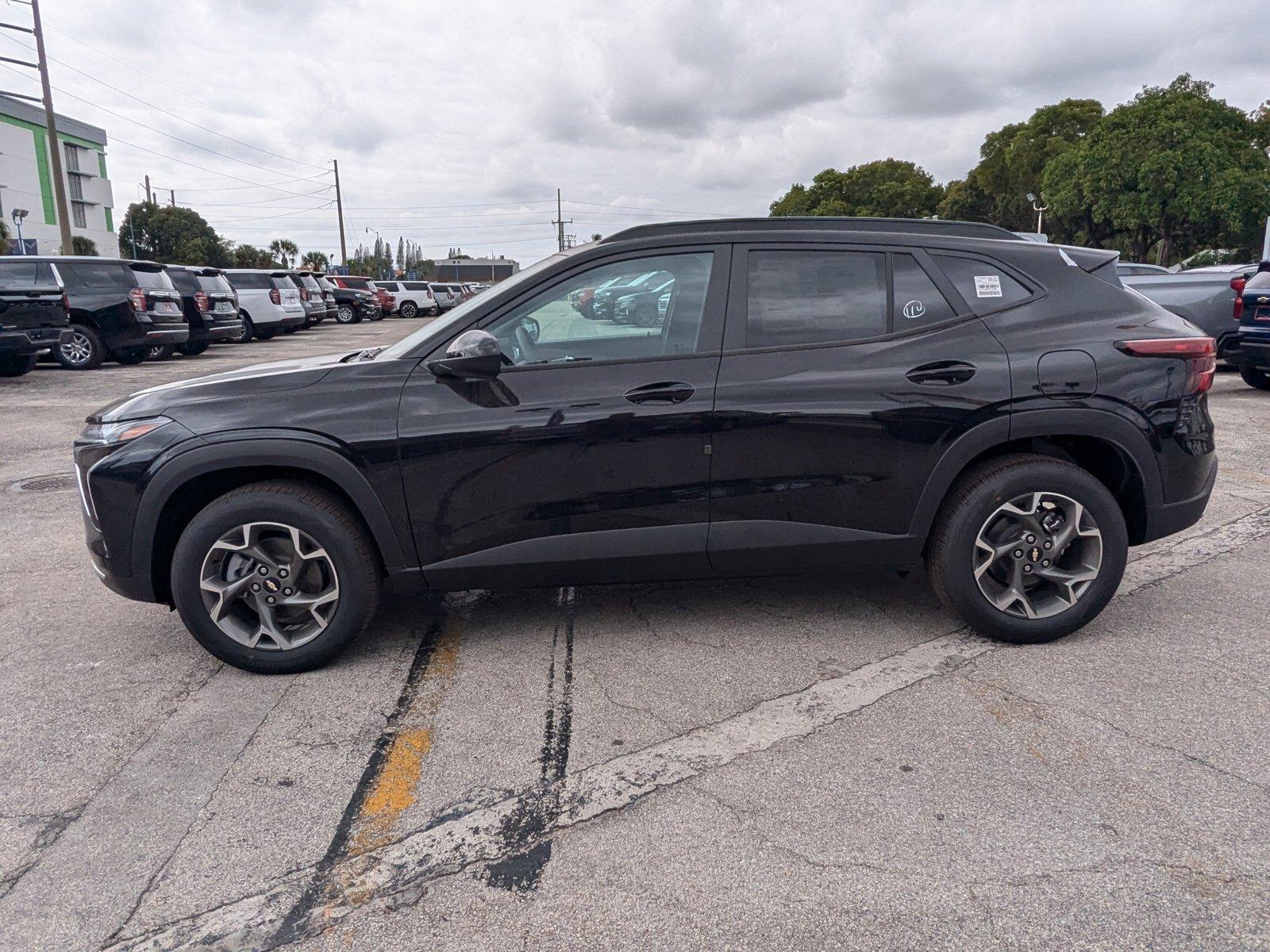 2025 Chevrolet Trax Vehicle Photo in MIAMI, FL 33134-2699