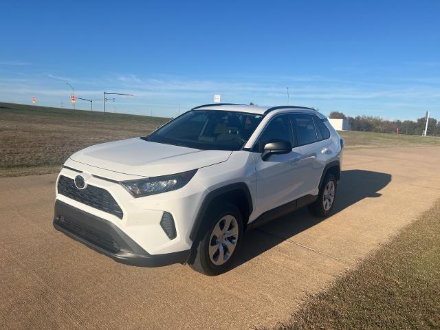 2020 Toyota RAV4 Vehicle Photo in Denison, TX 75020