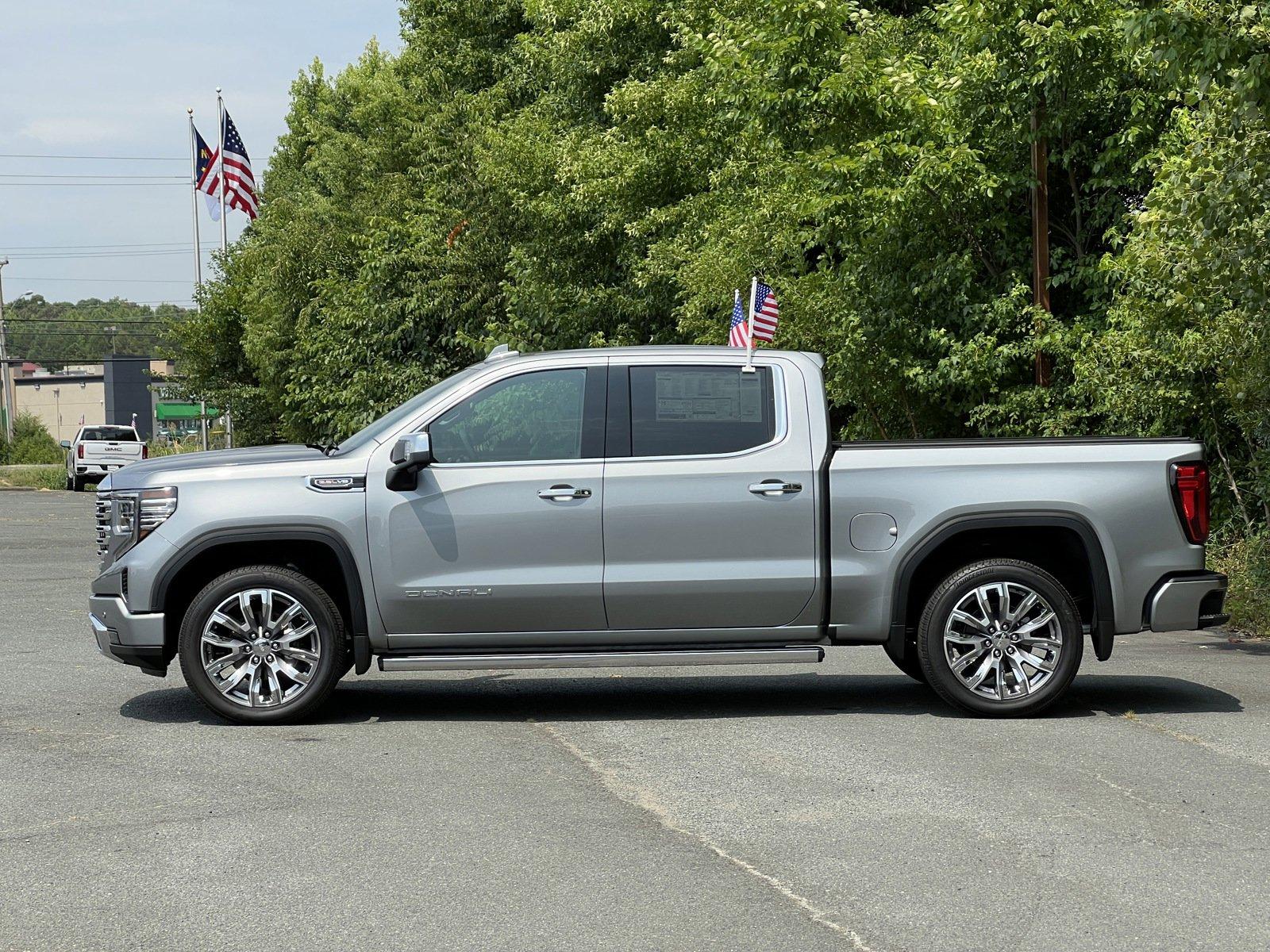 2024 GMC Sierra 1500 Vehicle Photo in MONROE, NC 28110-8431