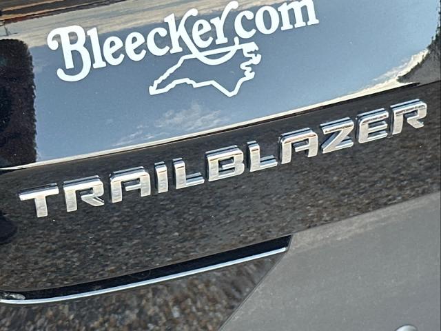 2024 Chevrolet Trailblazer Vehicle Photo in DUNN, NC 28334-8900