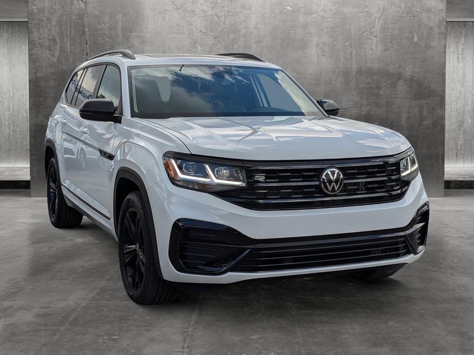 2023 Volkswagen Atlas Vehicle Photo in Miami, FL 33015