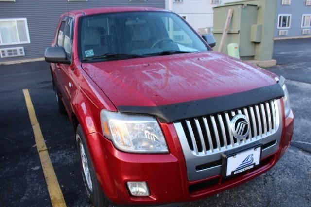 2009 Mercury Mariner Vehicle Photo in Green Bay, WI 54304