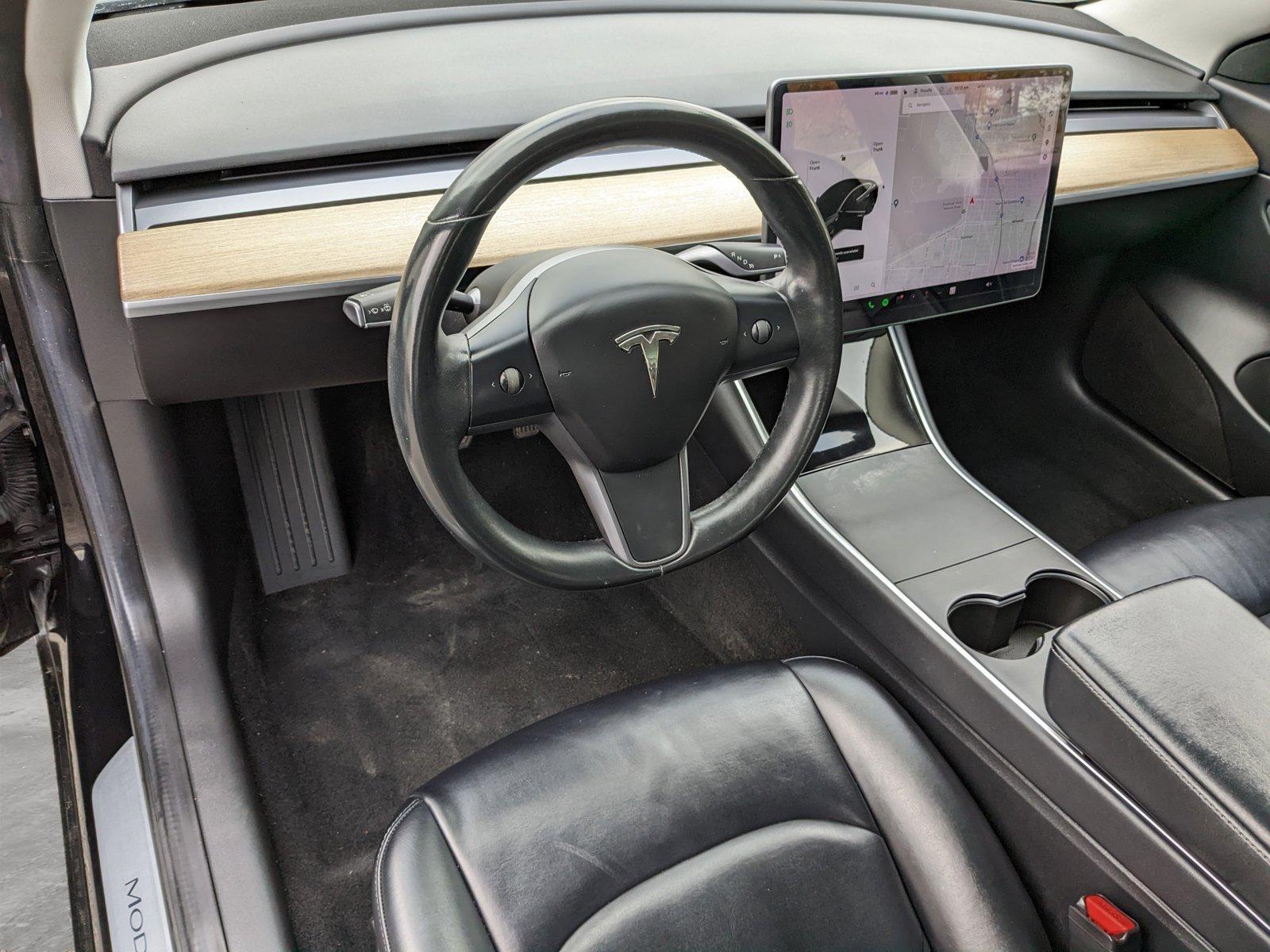 2018 Tesla Model 3 Vehicle Photo in Spokane, WA 99201