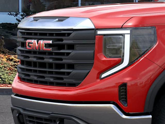 2025 GMC Sierra 1500 Vehicle Photo in ZELIENOPLE, PA 16063-2910