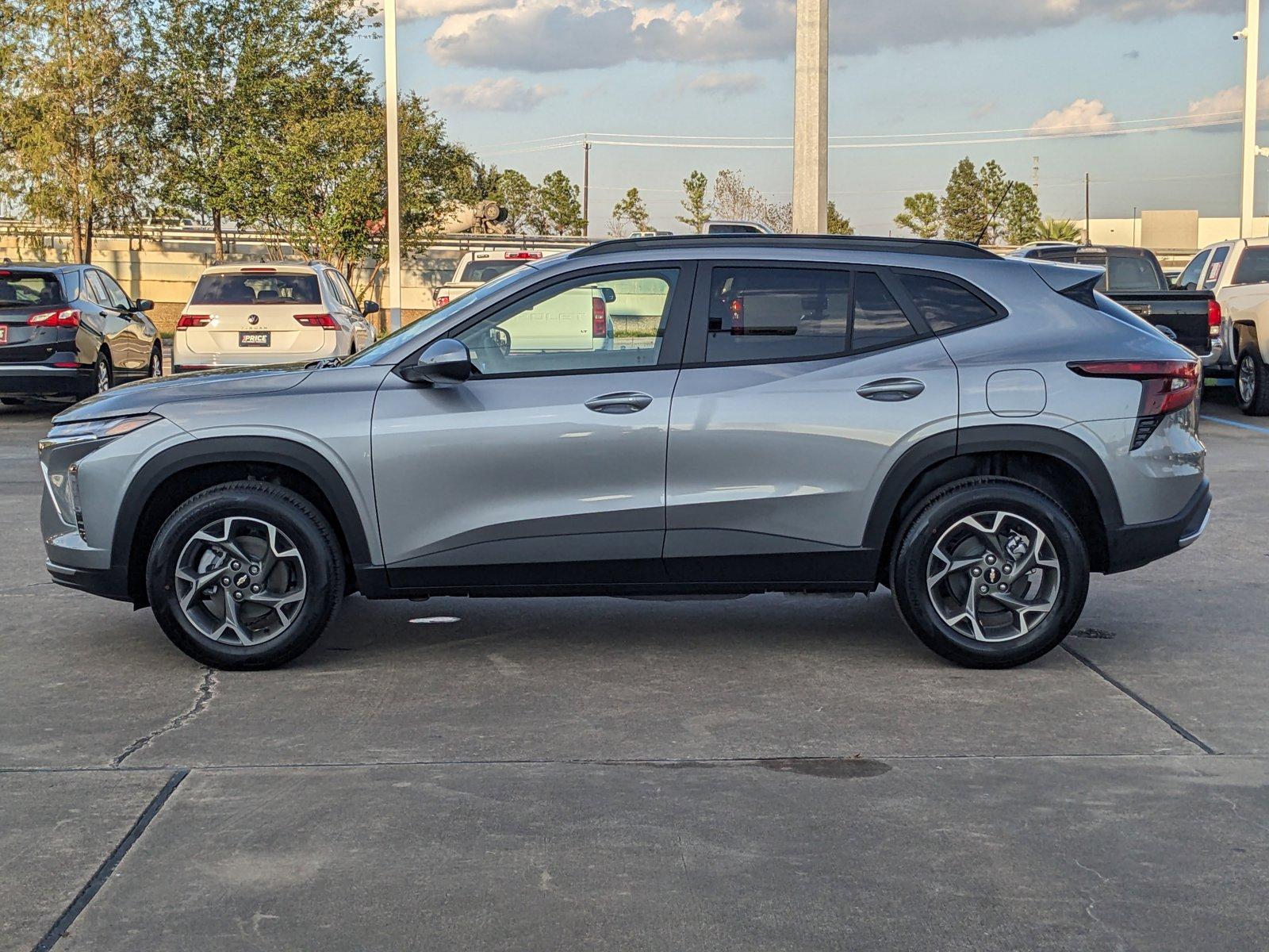 2025 Chevrolet Trax Vehicle Photo in HOUSTON, TX 77034-5009