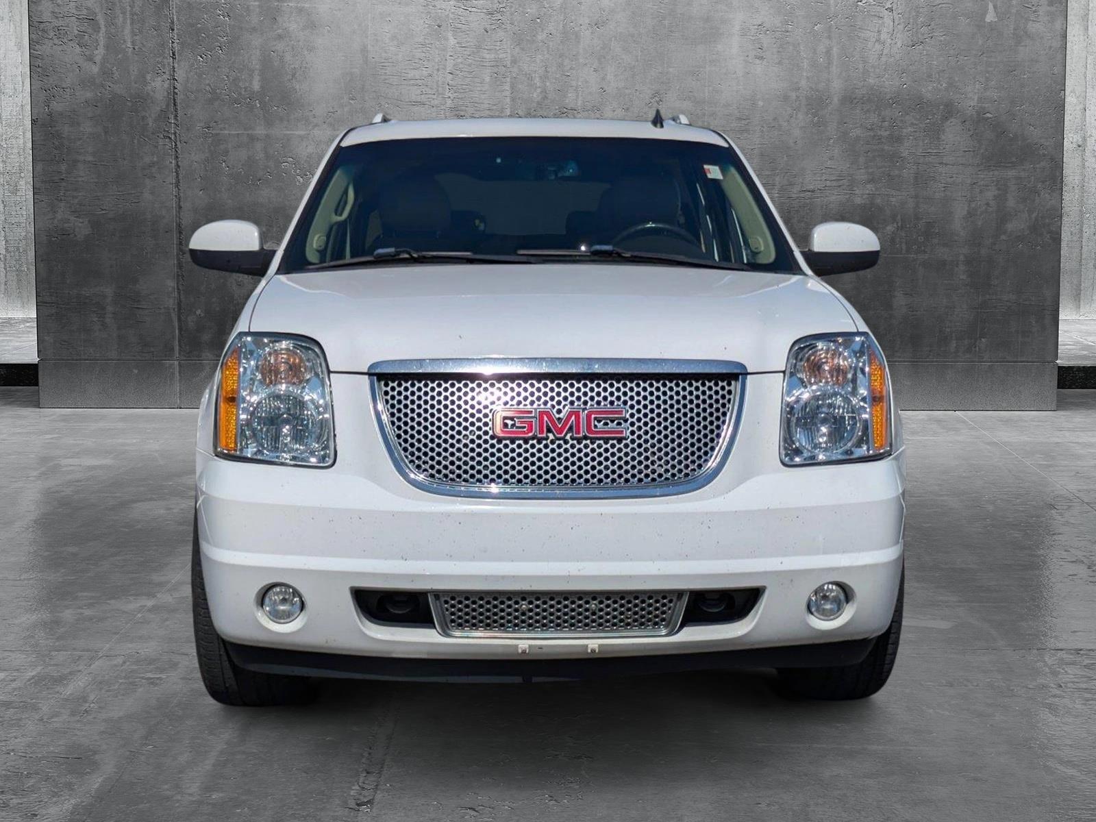 2012 GMC Yukon XL Vehicle Photo in Clearwater, FL 33761