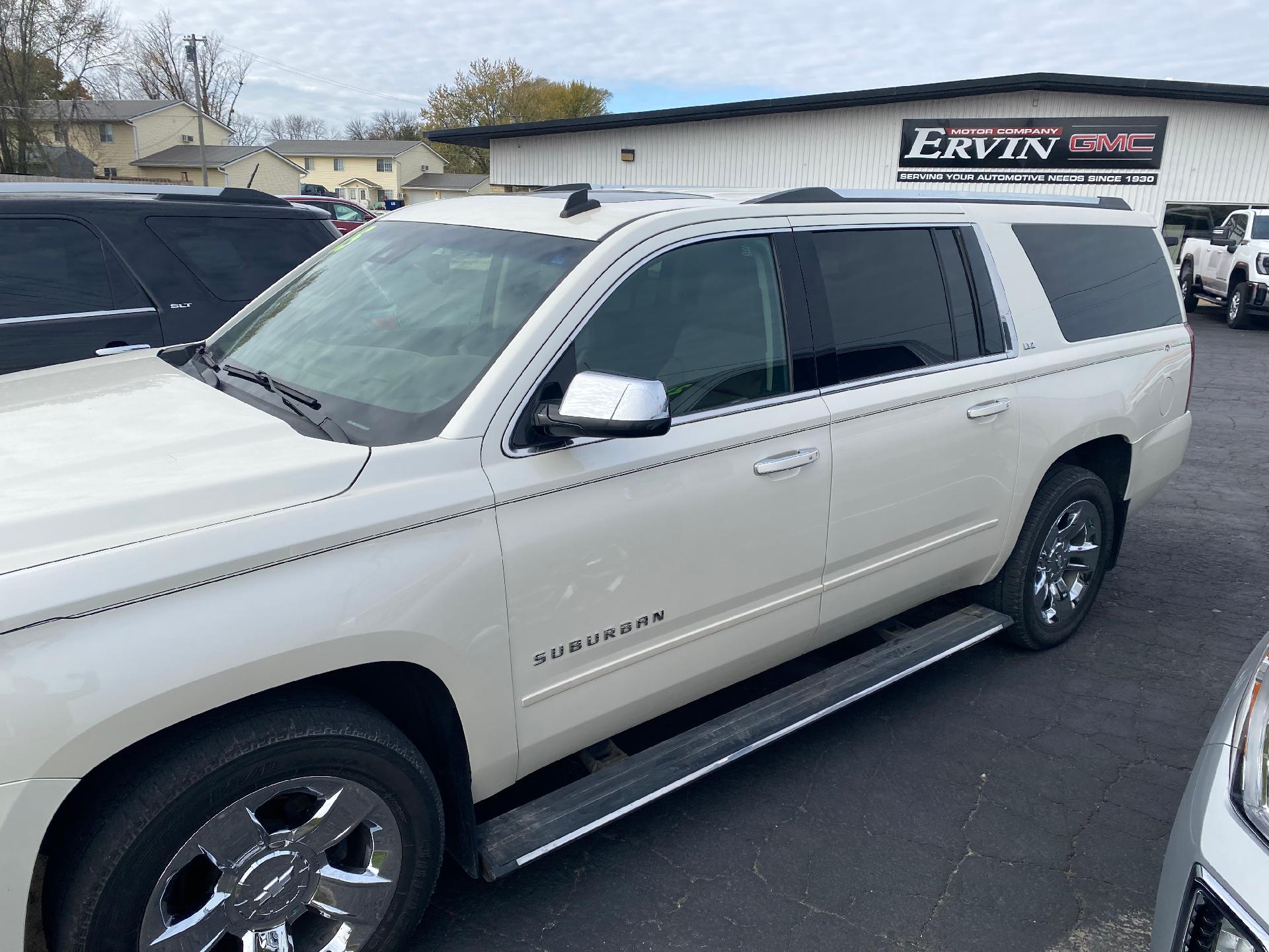 Used 2015 Chevrolet Suburban LTZ with VIN 1GNSKKKC5FR268754 for sale in Vinton, IA