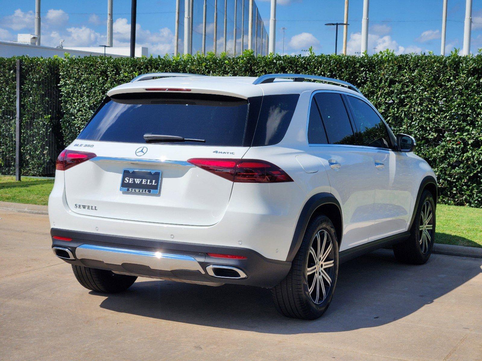 2024 Mercedes-Benz GLE Vehicle Photo in HOUSTON, TX 77079