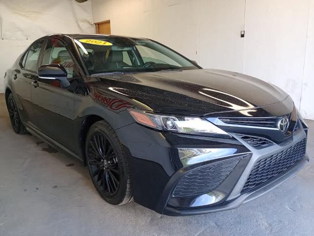 2021 Toyota Camry Vehicle Photo in RED SPRINGS, NC 28377-1640