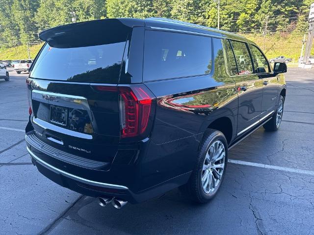 2024 GMC Yukon XL Vehicle Photo in MARION, NC 28752-6372