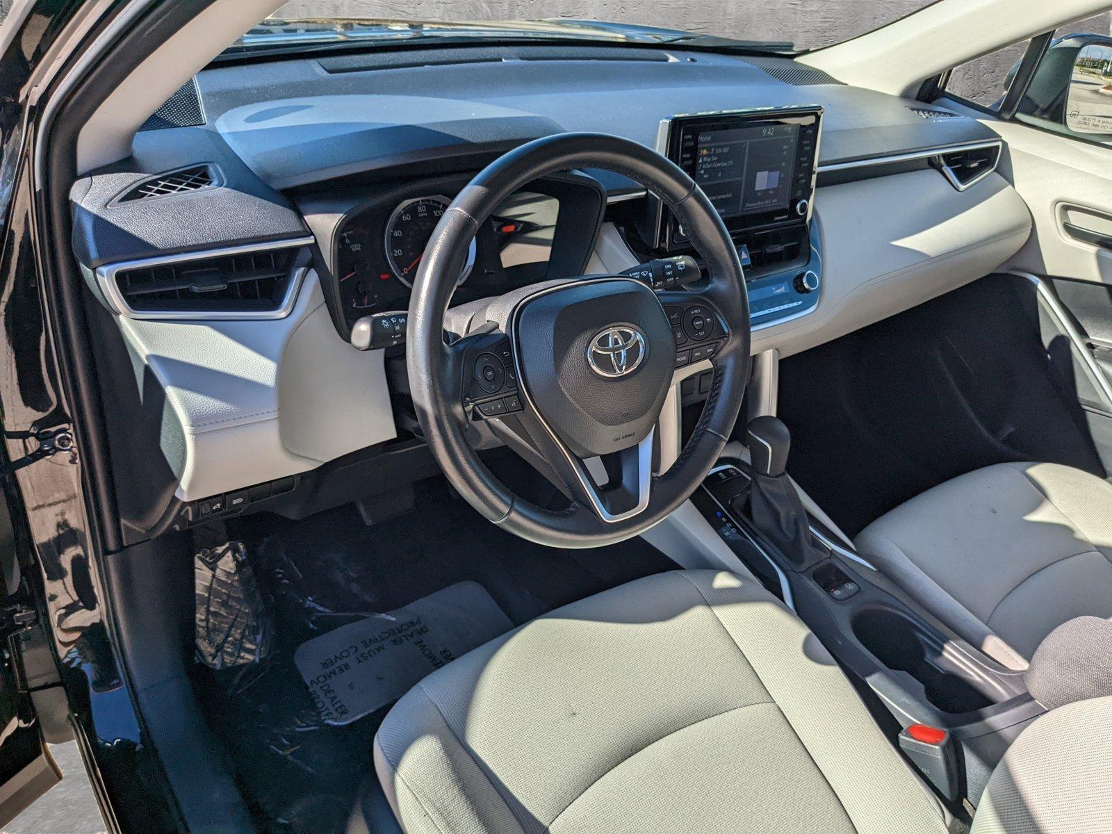 2022 Toyota Corolla Cross Vehicle Photo in Davie, FL 33331