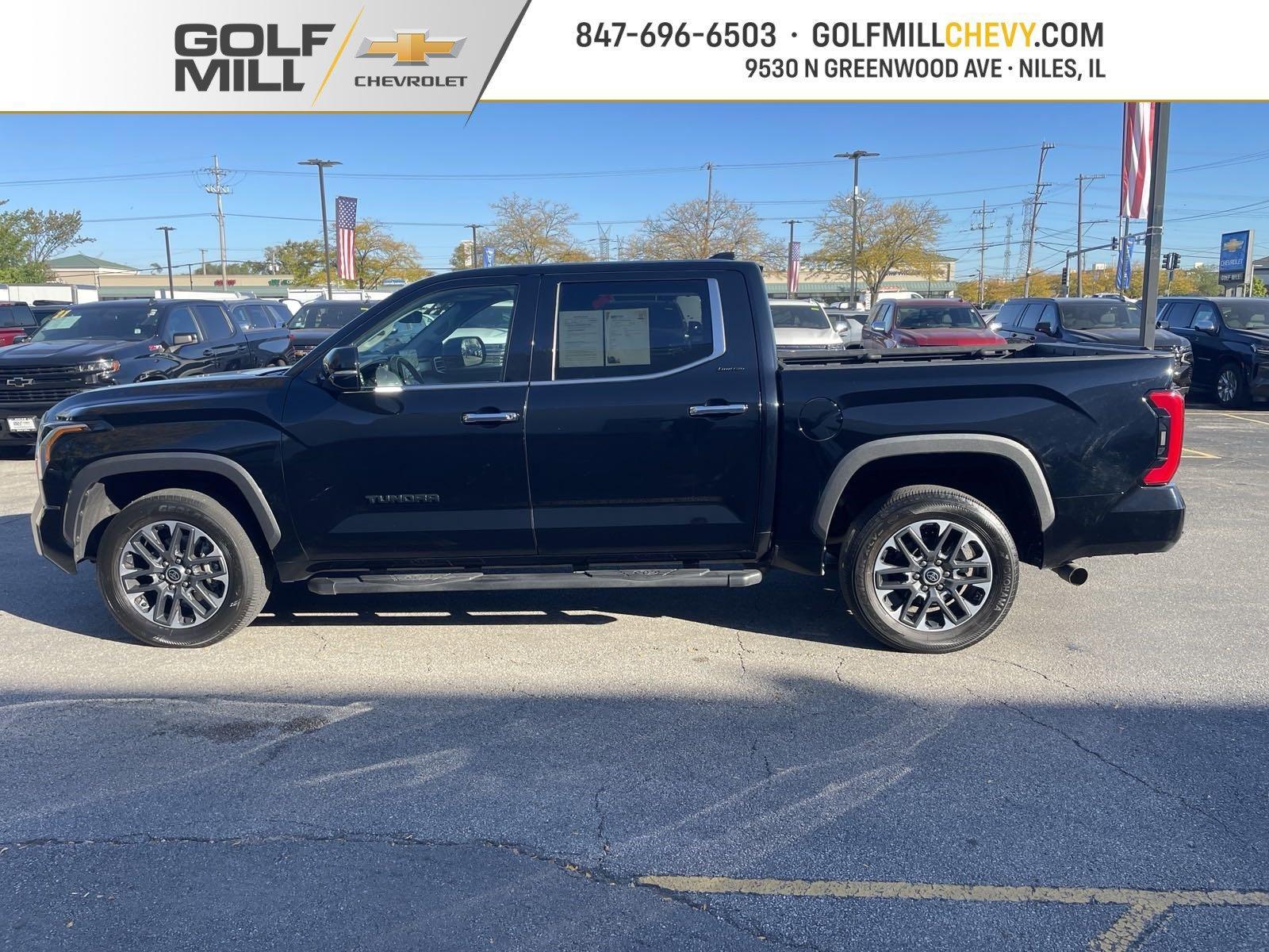 2022 Toyota Tundra 4WD Vehicle Photo in Saint Charles, IL 60174