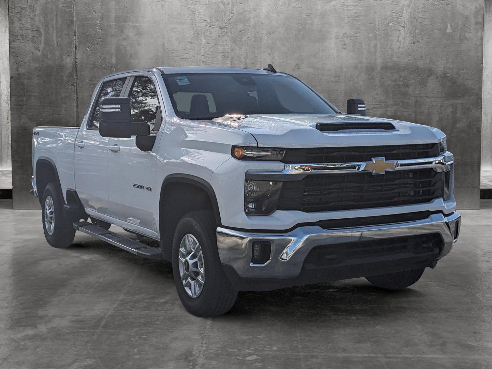 2024 Chevrolet Silverado 2500 HD Vehicle Photo in PEMBROKE PINES, FL 33024-6534