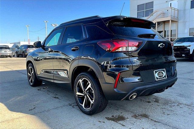 2023 Chevrolet Trailblazer Vehicle Photo in TOPEKA, KS 66609-0000