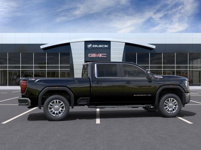 2024 GMC Sierra 2500 HD Vehicle Photo in LEOMINSTER, MA 01453-2952