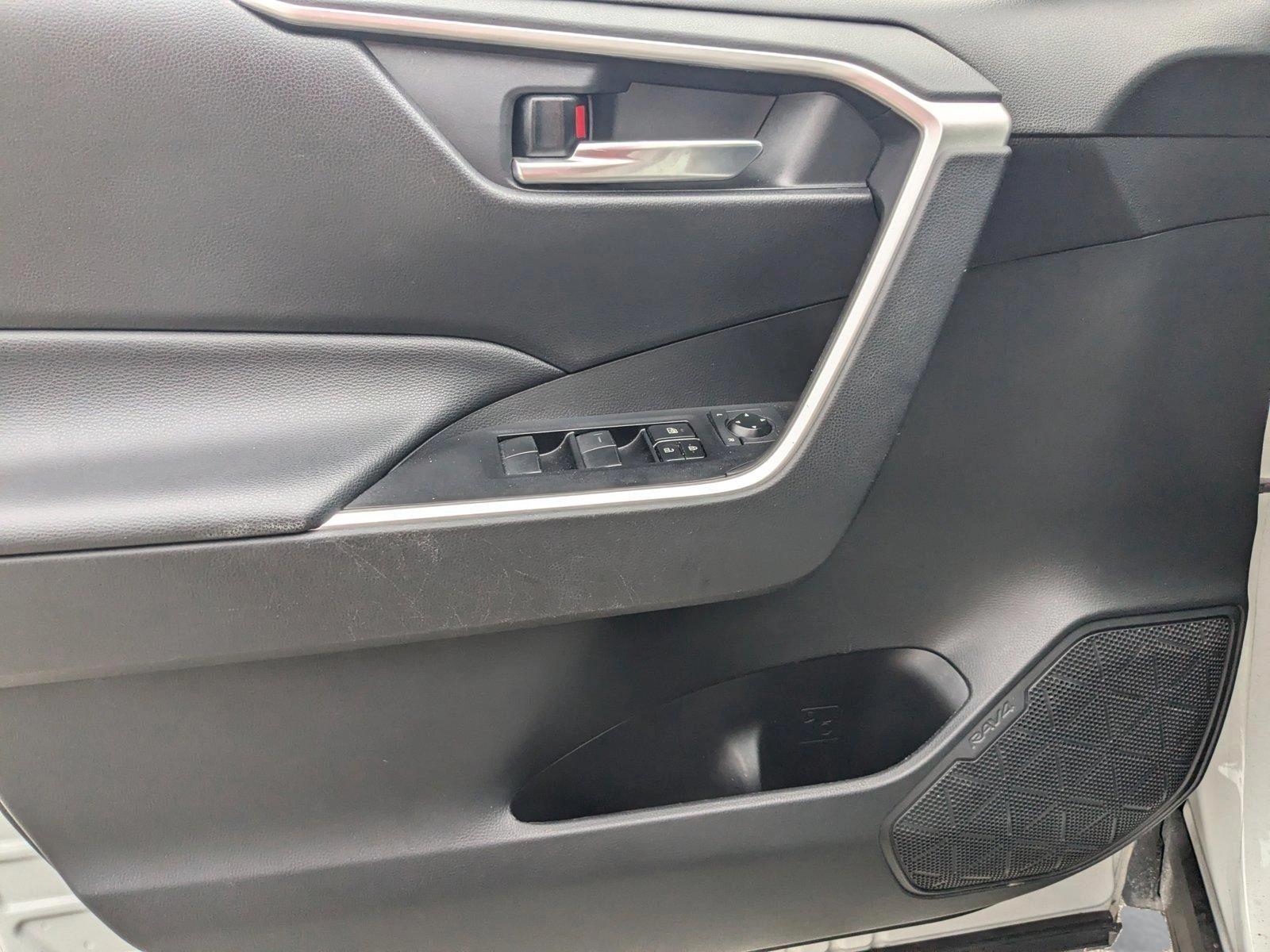 2021 Toyota RAV4 Vehicle Photo in Winter Park, FL 32792