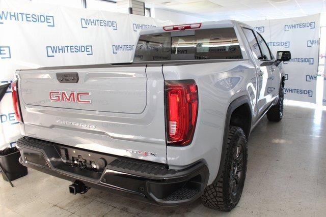 2024 GMC Sierra 1500 Vehicle Photo in SAINT CLAIRSVILLE, OH 43950-8512