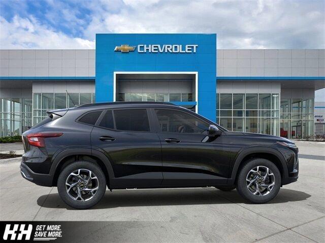 2025 Chevrolet Trax Vehicle Photo in PAPILLION, NE 68138-0000