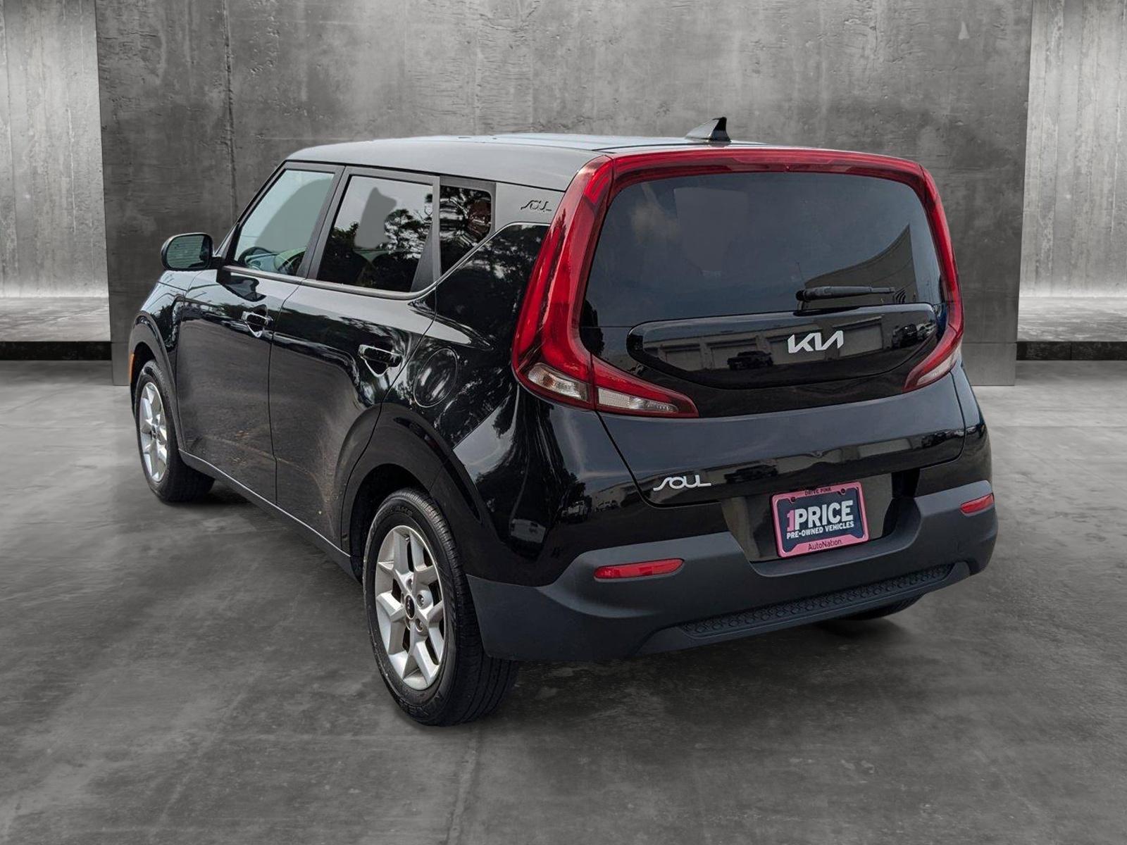 2022 Kia Soul Vehicle Photo in Panama City, FL 32401