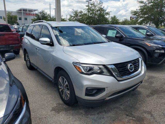 Used 2019 Nissan Pathfinder S with VIN 5N1DR2MN0KC610261 for sale in Clermont, FL