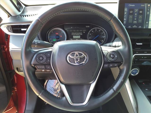 2021 Toyota Venza Vehicle Photo in Peoria, IL 61615